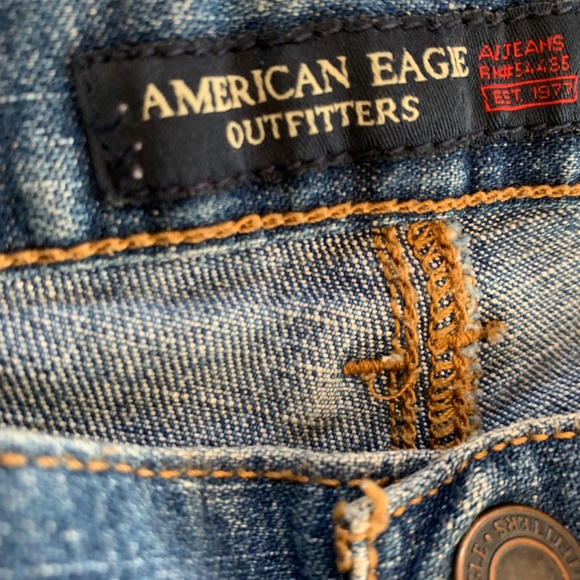LOW RISE AMERICAN EAGLE BOOTCUT JEANS - Picture 5 of 7